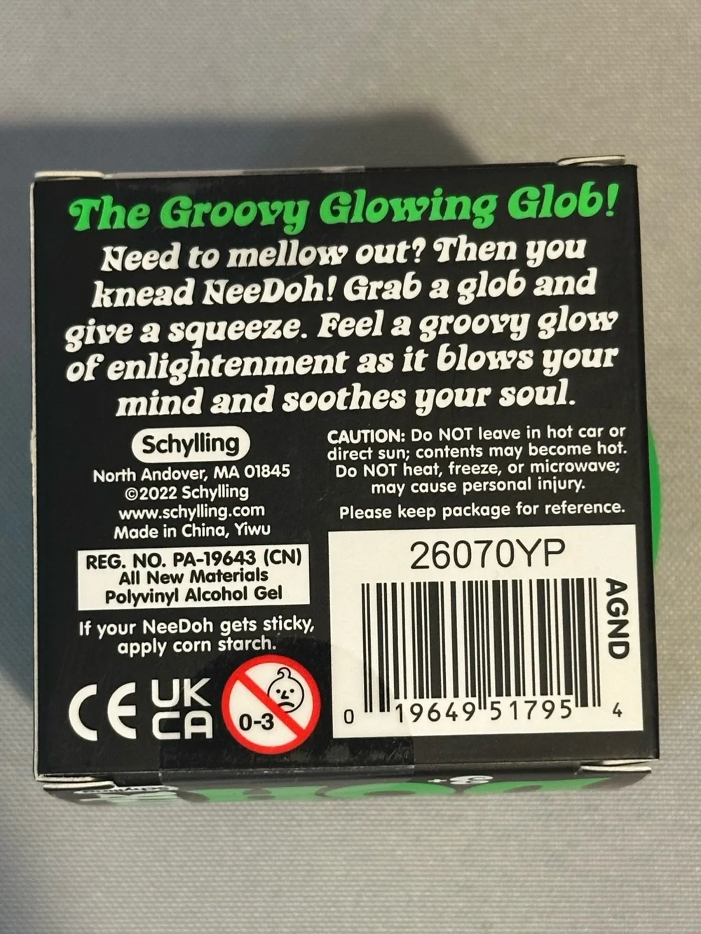 NeeDoh The Groovy Glowing Glob - Green Glow in the dark NWT